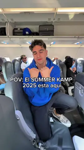 Que emocioooon estar con mis amigooos🔥❤️🐬 #SummrKamp #summerkamp2025 @Luis Chaparro @andreamextli @Islas Vlogs @Kim Migneault @Antrax 🦄 @karen torres💗 @PANDA @Bastian Delfin 
