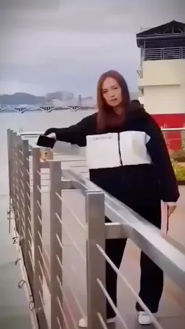 magic world trick#foryoupage#viral#fyp#unfreezemyacount 