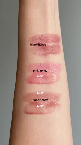 one big honey family—which one are you reaching for? 🖤 black honey: the classic crushed berry shade that flatters all skin tones 🩷 pink honey: a delicate, rosy pink 🤎 NEW nude honey: a nude that blends with lips for a perfect match, every time 👆 all NOW available in two formulas: our classic almost lipstick, and pop lip + cheek oil all products: 👩 dermatologist tested 🧪 allergy tested 🚫 fragrance free #clinique #blackhoney #pinkhoney #nudehoney #almostlipstick #poplip #lipoil #dermatologisttested #allergytestedfragrancefree
