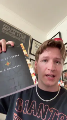 Returning to my #BookTok content 🤪☝🏻🤓
