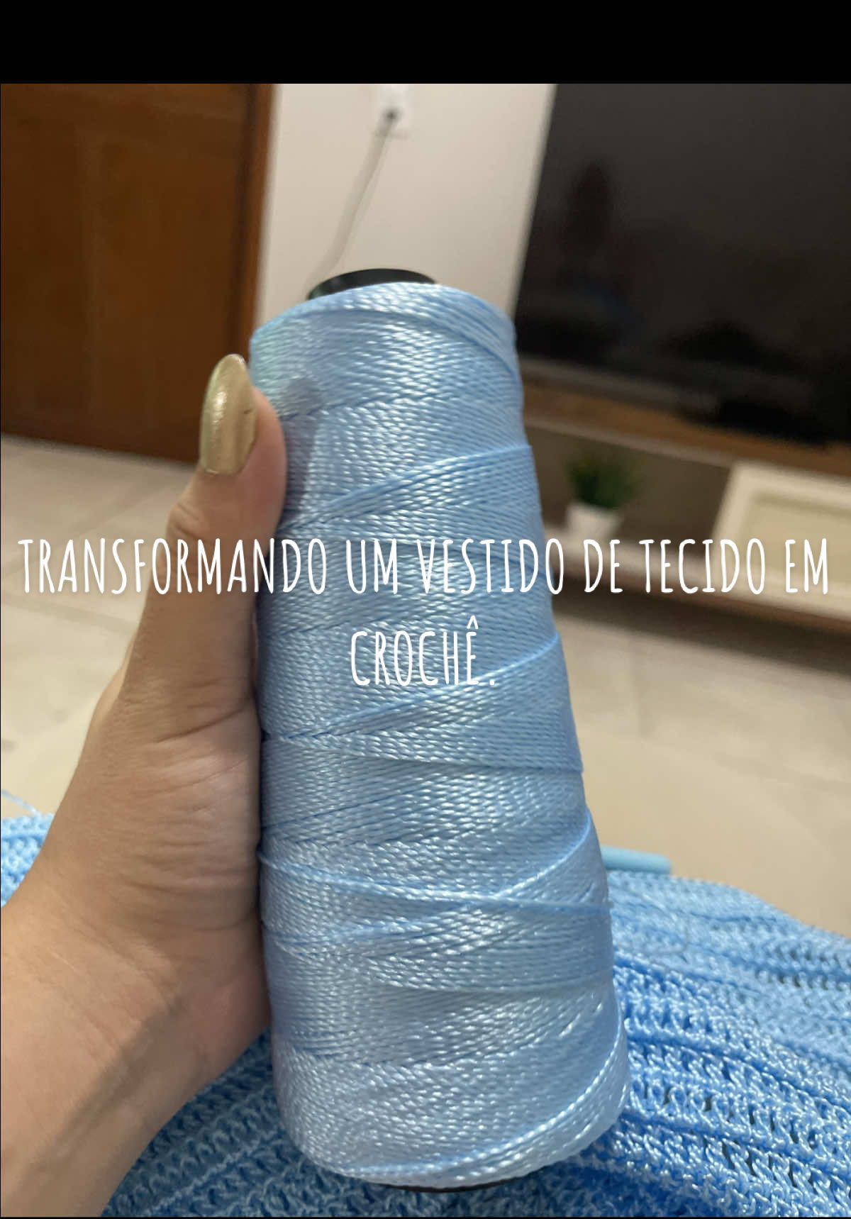 Quando você transforma um look em crochê 🧶 #croche #vestidodecroche #crochet #vestido #artesanato 