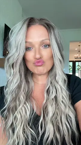 This Ash blonde water wave wig from @aisomwig gives me mermaid vibes! #wig #wigtok #wavyhair #hairtok #blondehair 