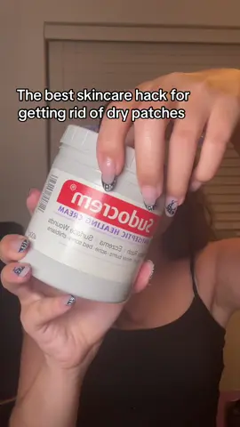 This got rid of my dry, flakey patches of skin in 3 days!! I put it on after my night time skincare and left it overnight #skincare #dryskin #skincareroutine #getunreadywithme 