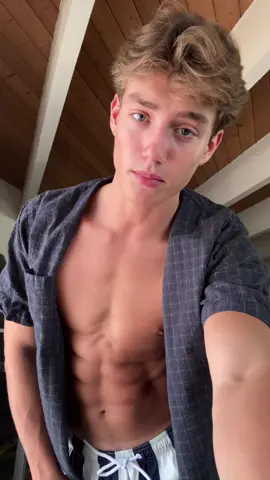 BEACH DAYYYY #fyp #viral #gay #mlm #fypシ 