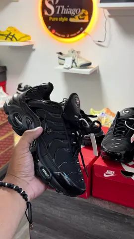 Nike tn🖤#caracasvenezuela🇻🇪 #nike #niketn #black #unisex #viralvideos #tendencia #zapatillas 