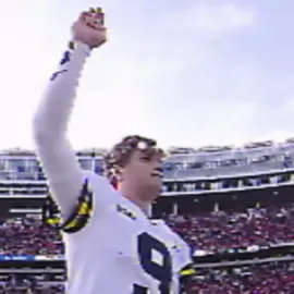 quality so 🍑 #michiganwolverines #CollegeFootball #capcut #fyp #xyzbca #football #edit 