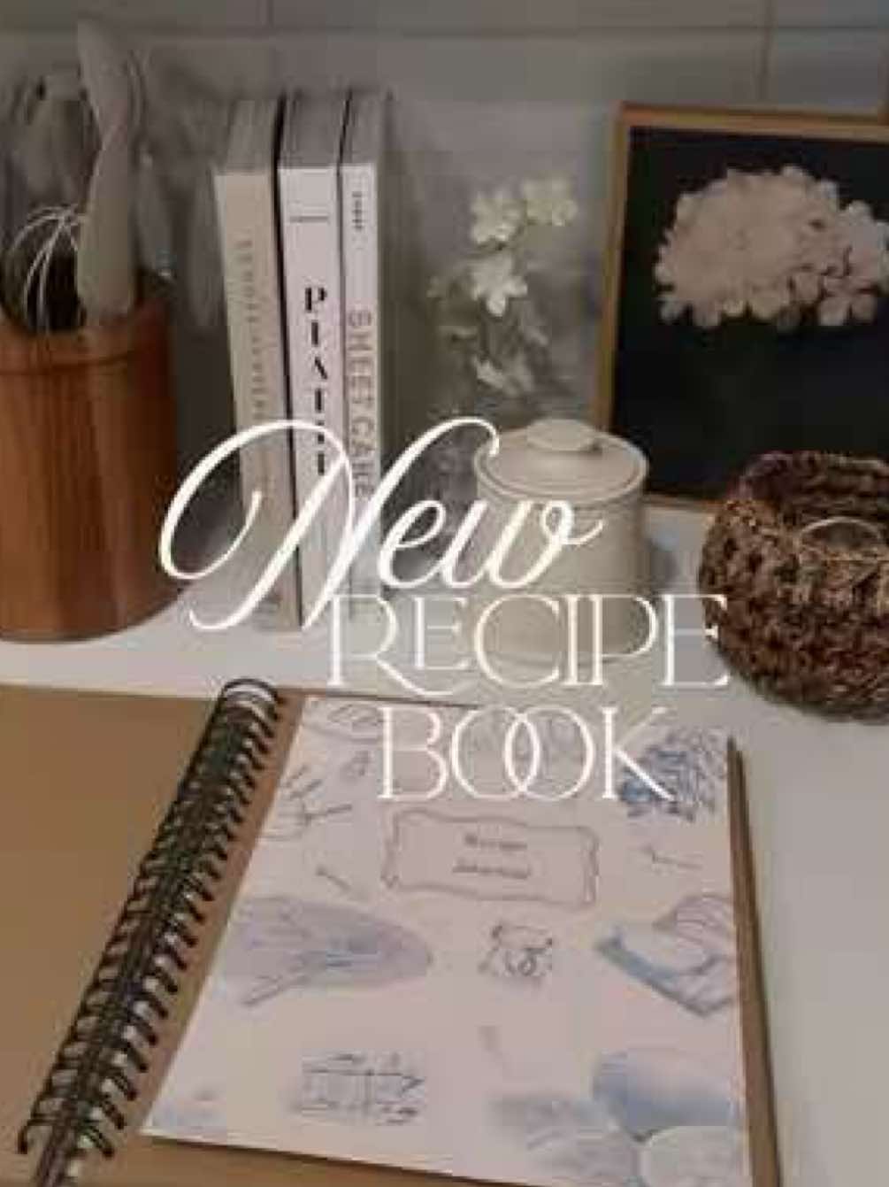 As I was making this template I kept thinking of the summer I turned pretty, the vibes are there!!! 🫶🏻 #diycookbook #homemakecookbook #scrapbookinspo #cookbooks #bakingrecipes #canvatemplates #kitchenwitch #diycraft 