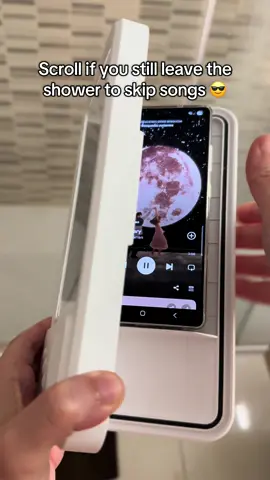 Who still does this…?🙄 #phone #shower #phoneholder #waterproof #speaker #showevibes