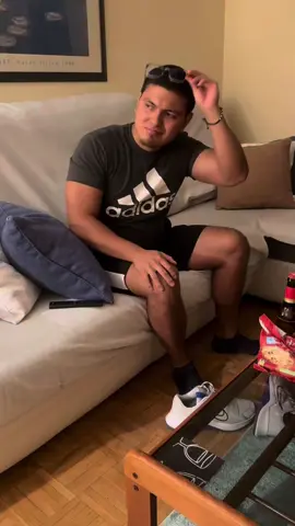 Cuando estoy solo en casa y llega mi mujer Jajajaja #parejas #casados #funy #viralvideos #colombia