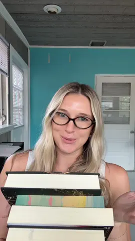 July was my fav reading month so far I think !  #julyreads #BookTok #bookrecs #fantasybookrecs #readingwrapup 