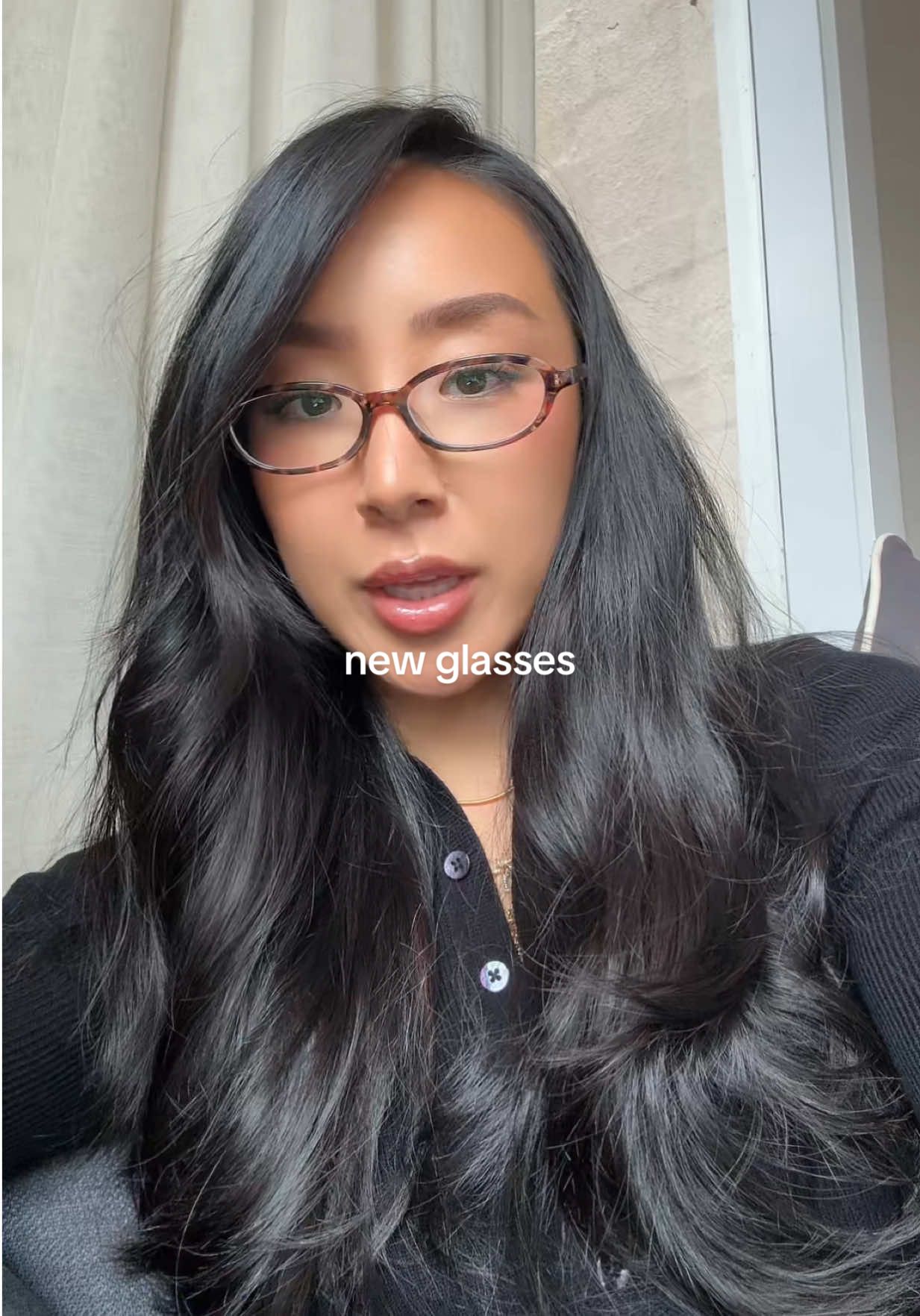 the perfect round rectangle glasses imo  #baileynelson #glasses 