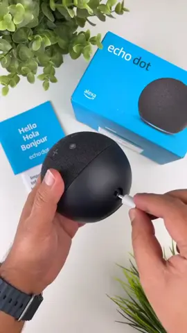 A Alexa mais vendida do TikTok chegou pra transformar sua casa em um ambiente inteligente! 🎵 Com comandos de voz, você toca músicas, controla aparelhos, confere notícias e muito mais. Som potente, design moderno e um preço que cabe no seu bolso. Aproveite a promoção e garanta já a sua! #Alexa #CasaInteligente #Tecnologia #SomPotente #AutomaçãoResidencial #OfertaEspecial    