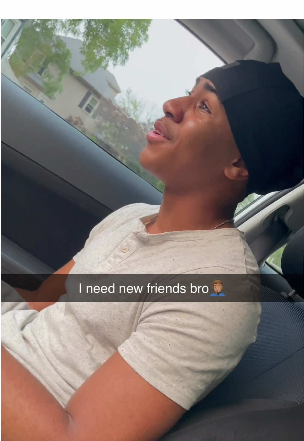 thinkin he in a musical😭