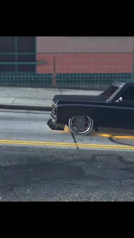 #fypシ゚viral #GamingOnTikTok #fyp #gta5 #bros@texaz_ines @Salazar @HtxJorge713 @edwin_san456 