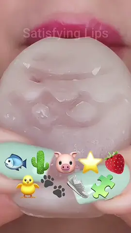 all wax candy, do you like sweet desserts?🤭 @Satisfying Lips® 💋 #asmr #eatingshow #mukbangvideo #emojichallenge #makananviral #openreq #asmrsounds #fyp #xybca #bismillahfyp #viral 