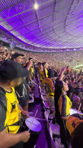 Vamos ganhar vovô 👊🏻🥁🏁 Série A| Ceará 1 x 1 flamidia  #cearasc #cearamor #torcidacearamor #torcidaorganizada #bateria #bateriacearamor #torcida #brasileirao #drums #repique #vaiprofycaramba #fyp 