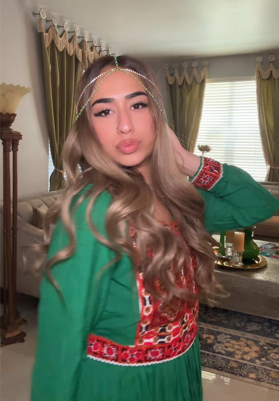 feeling very Afghan Barbie 💚 #afghan #afghangirls #centralasian #afghanjewelry #jewelry #afghanistan🇦🇫 #fentysuperbrandday #middleeastern #googoosh #tribal #fashion #styling #style #culture 