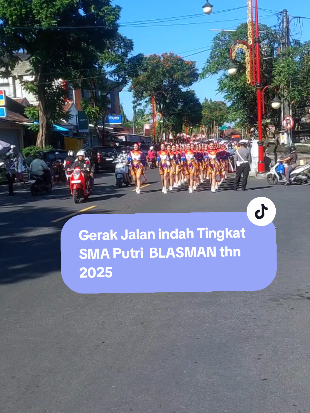 Haiy....Masyarakat Gianyar Selamat pagiii  , Dalam Rangka Memeriahkan Peringatan Hut RI yang ke 80. Agenda Kemerdekaan 2025 🇲🇨 ini dia Mimin Spil kan Gerak Jalan Indah dari Tingkat SMA Putri , SMA N 1 BLAHBATUH ( Blasman ) Gianyar Semua nya kompak & Cantik
