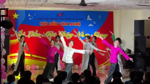 Trả lời @Phương Nguyên Giải Nhất - tiết mục “50 NĂM VANG VỌNG KHÚC KHẢI HOÀN” phần 1. Vẫn còn nhiều thiếu sót ạ #vannghe #quansu #50namgiaiphongmiennnam🇻🇳 