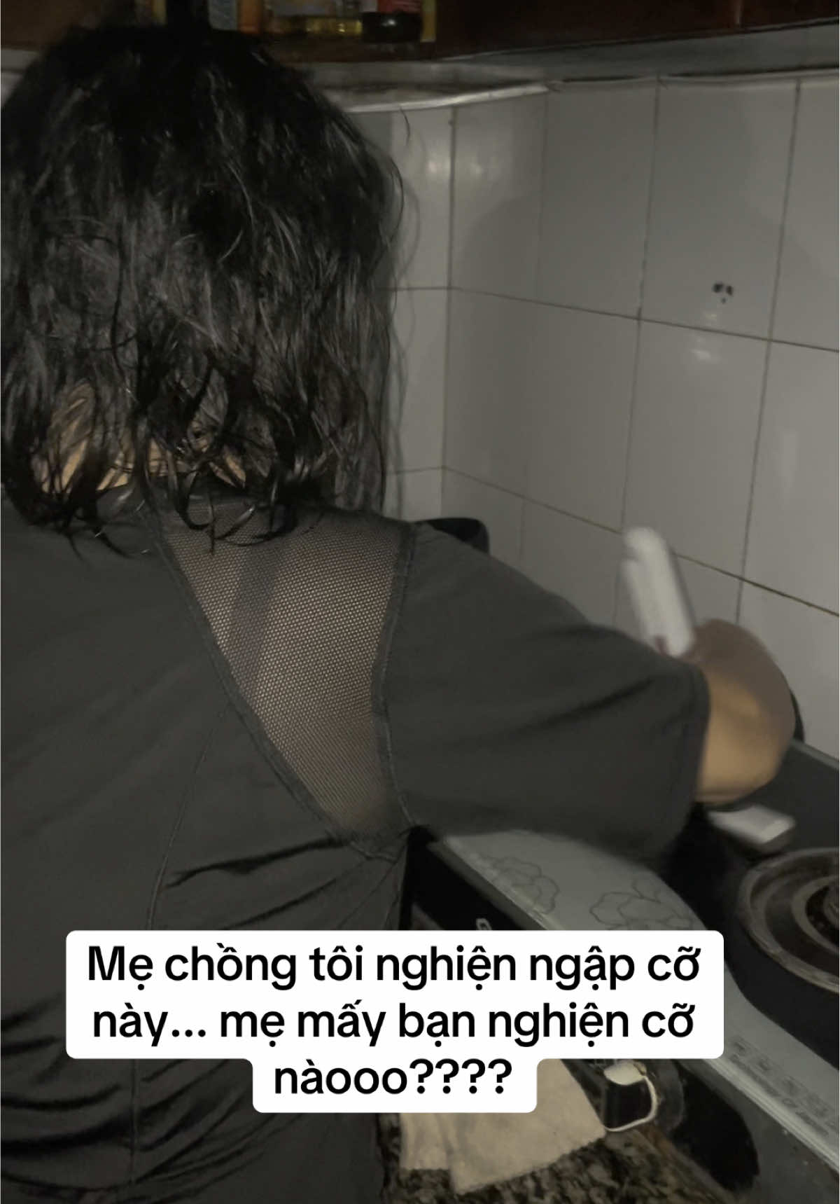 cây lau bếp khổ nhất thế giới...mất điện mẹ tôi cũng quyết không cho nó nghỉ ngơi 😮‍💨 #muataitiktok #muataitiktokshop #caylaubep 