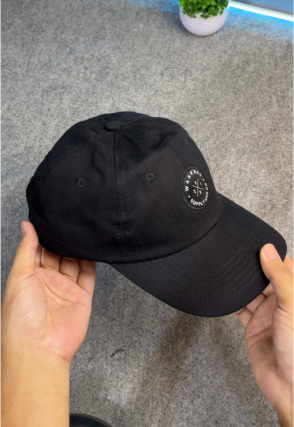 Topi wankbay Polocap distro hitam unisex #topiwankbay #topiviral #topikeren #fyp #viral 