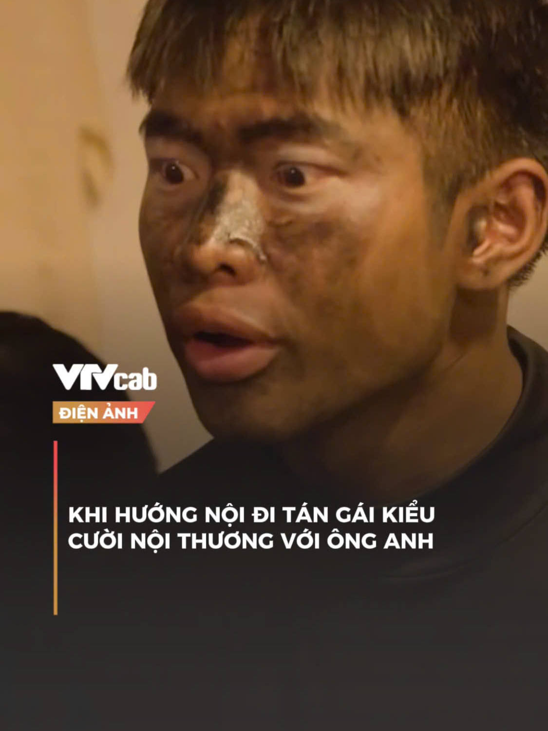 Thế em đẹp à ??? Đang cảm thán chuyển qua nghi vấn luôn 😂 #tiktokgiaitri #onlive #dienanh #movieclip #funny #man #phc