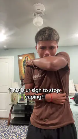 I’m not even sick at all but been vaping for a min n stop bc it started to hurt now I’ve been coughing straight for 1 week now I’m not sick or nothing but every time I cough it hurts to cough feel a pressure on my lungs or sum #vapingkillsyou #vape #stopvapping #lungproblems #lunghealth #relatable #real#saveyourlungs #fypシ #viral 