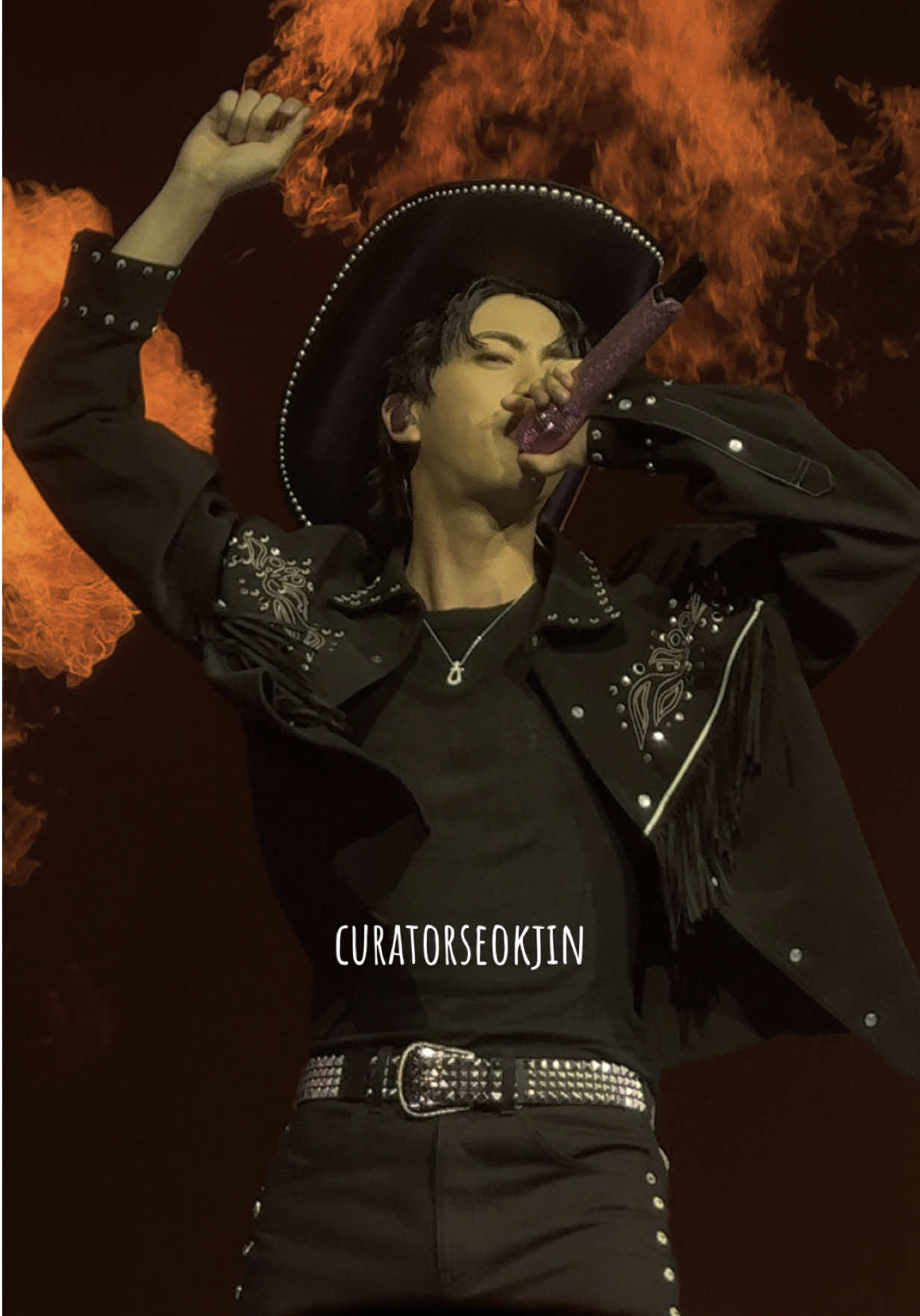 There’s just something about Rope It Jin that makes you go feral 🥵🔥 #runseokjin_eptour #jin #runseokjin_eptour_us #runseokjin_eptour_tampa @BTS #fyp #trending #runseokjintour #jin_tour_us #kimseokjin #btsarmy #runseokjin 
