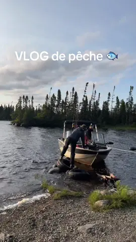 VLOG de pêche, rip mon cell  #fyp #fish 