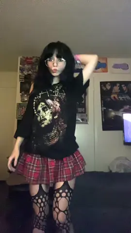 hehe #fyp #OOTD #blackhair #alternative #mutuals 