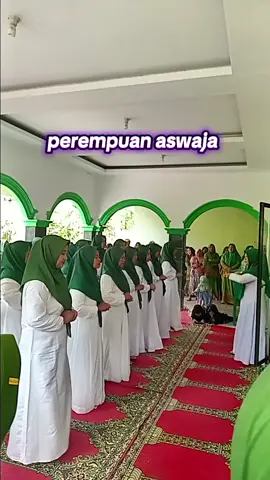 perempuan aswaja,di bawakan oleh muslimat windurojo ##perempuanaswaja #aswaja #muslimat #muslimatwindurojo #muslimatnu 
