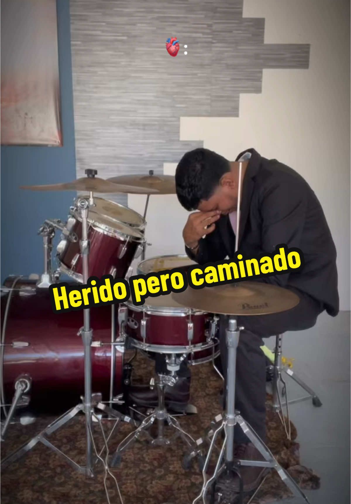 #cristiano✝️ #mensajedeamor #heridoperocaminando🙏👑👑 