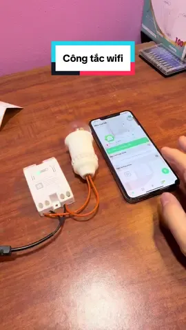 Công tắc wifi #congtacwifi #congtacthongminh #congtacdieukhientuxa #dieukhientuxa #ocamwifi #smarthome #giadinh #tiendung #huuich #xuhuong 