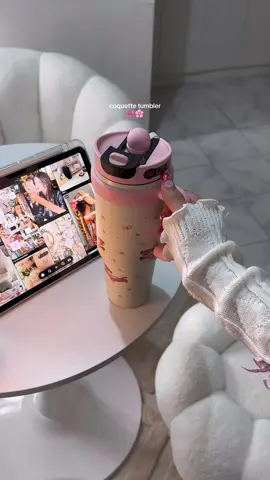 cutest tumbler💗 #tumbler #insulatedtumbler #tumblersoftiktok #tumblerviral #pinktumbler #coquettetumbler #coquette #coquetteaesthetic #watertumbler #cutetumbler #cute #fyp 