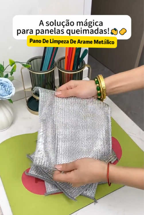 Essa esponja de aço é tão boa que até a pior sujeira some em segundos! Experimente e se surpreenda! 🚀#ProdutosDeLimpeza #OrganizaçãoDoméstica #DicasDeLimpeza #CasaLimpa #FacilidadeNoDiaADia   