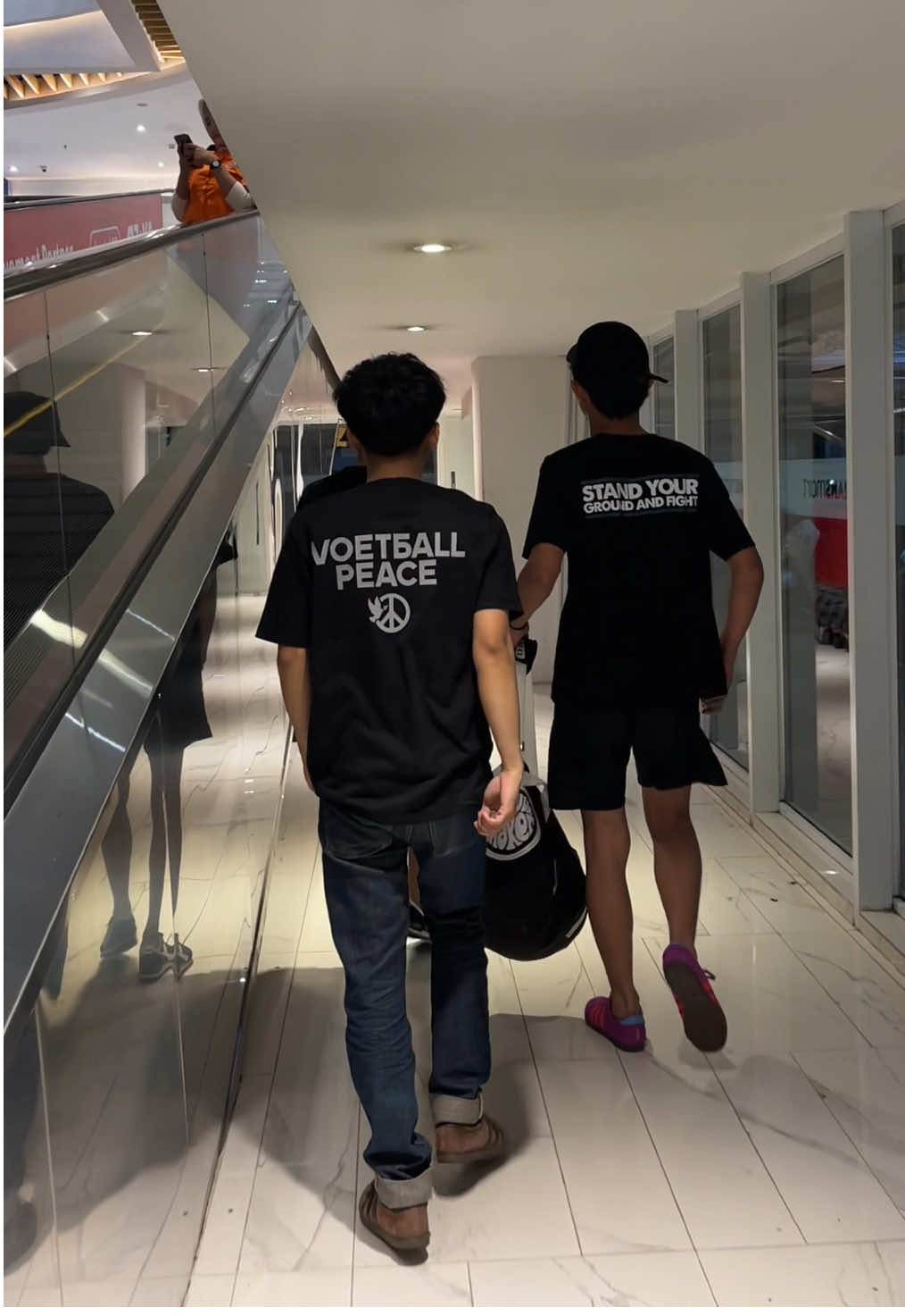 ☠️☠️ #casual #footballcasuals #casualoutfits #stylecasual #fashion #kaos 