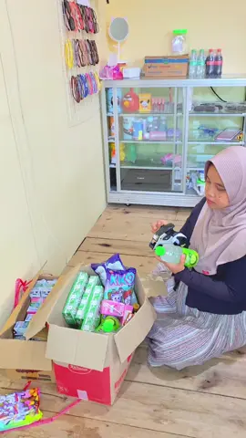 Konten ASMR penuh kebisingan🤣 #adayinmylife #minivlog #dailyvlog #fyp #palangkaraya #kalimantan #fypシ #asmr #refill 