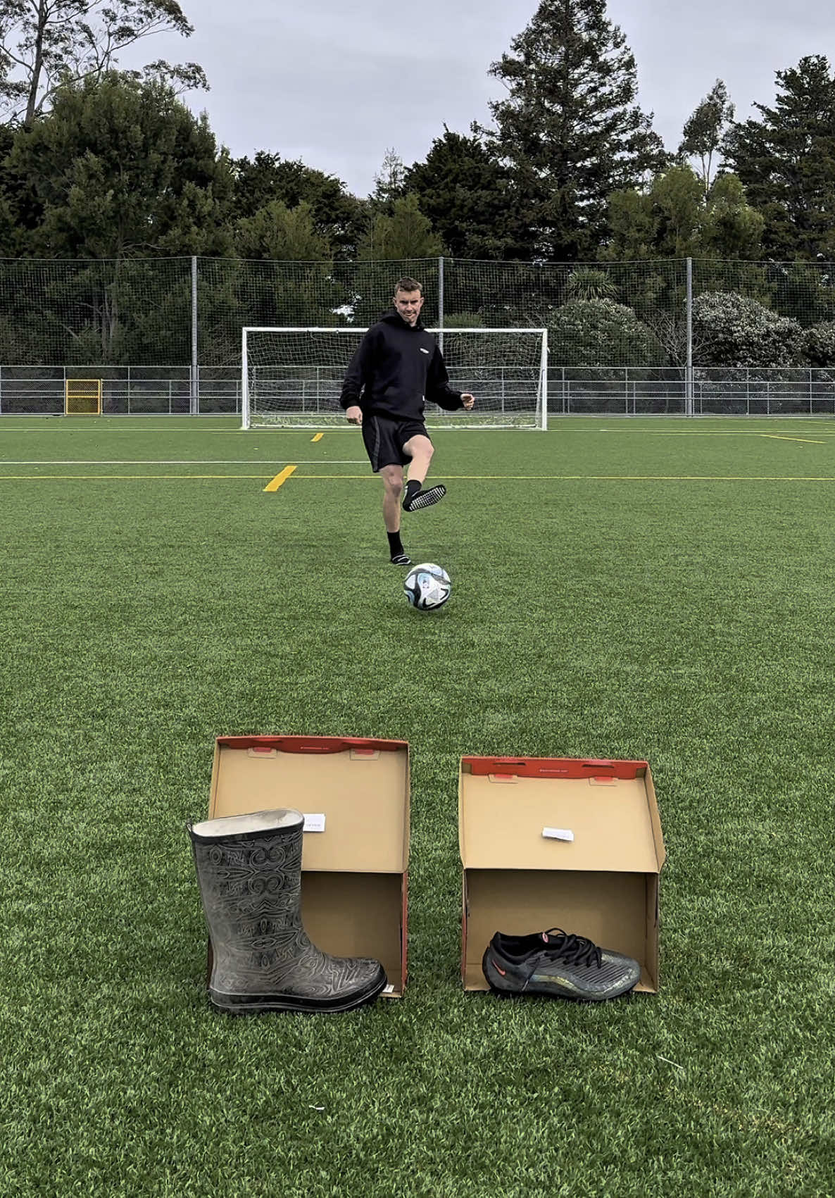 Random boot challenge 😫👀 #football #Soccer #futbol #fyp #reels 