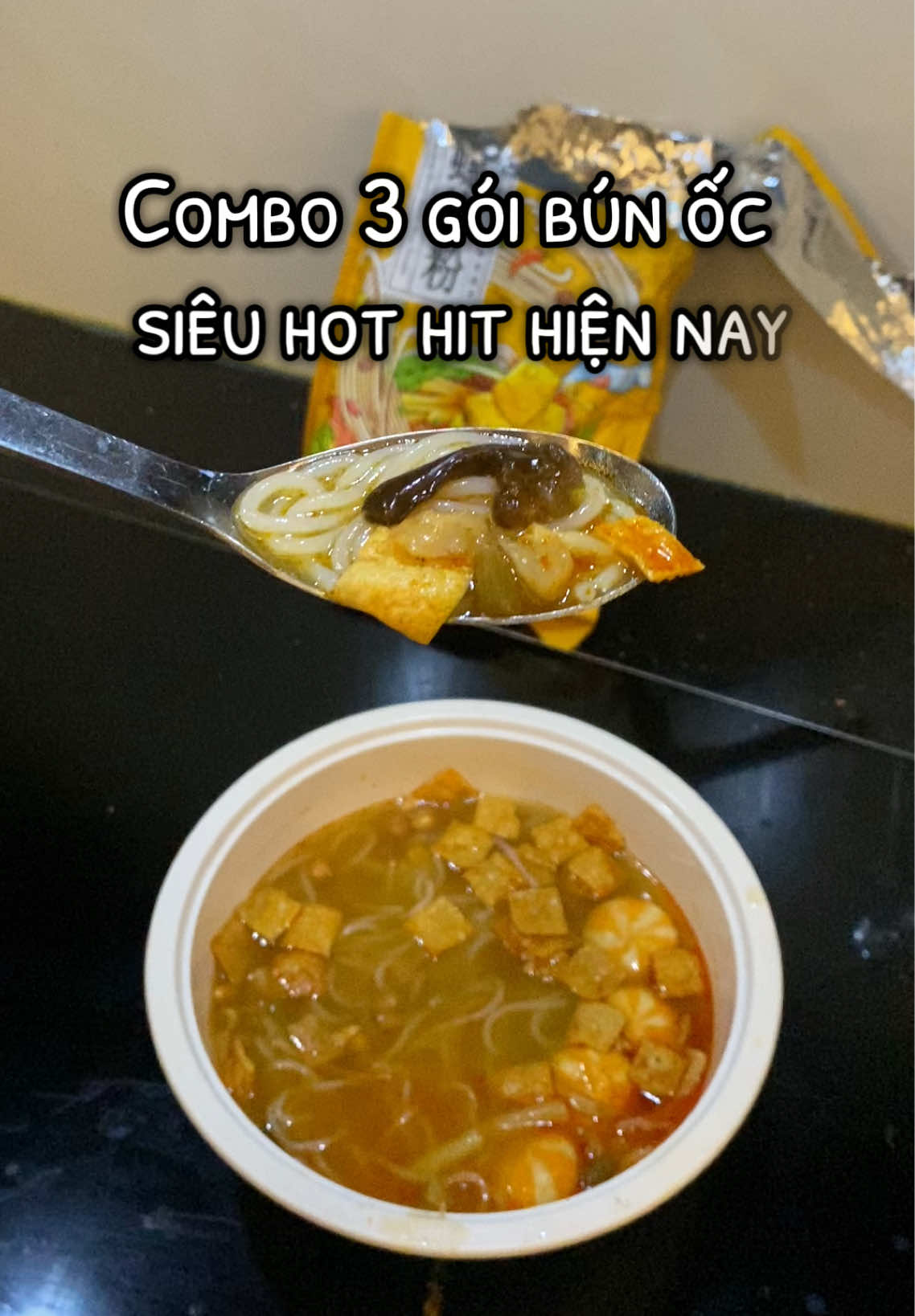 bún ốc ngon quáaaa  #unboxing #fyp #foryoupage #xuhuong #xuhuongtiktok #xh #Foodie #food #review #bunoclieuchau #bunoclytuthat #bunocditon #bunocbaton #bunoctrungquoc 