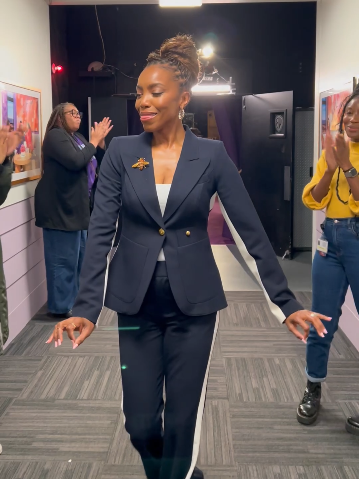 All the applause for Heather Headley!