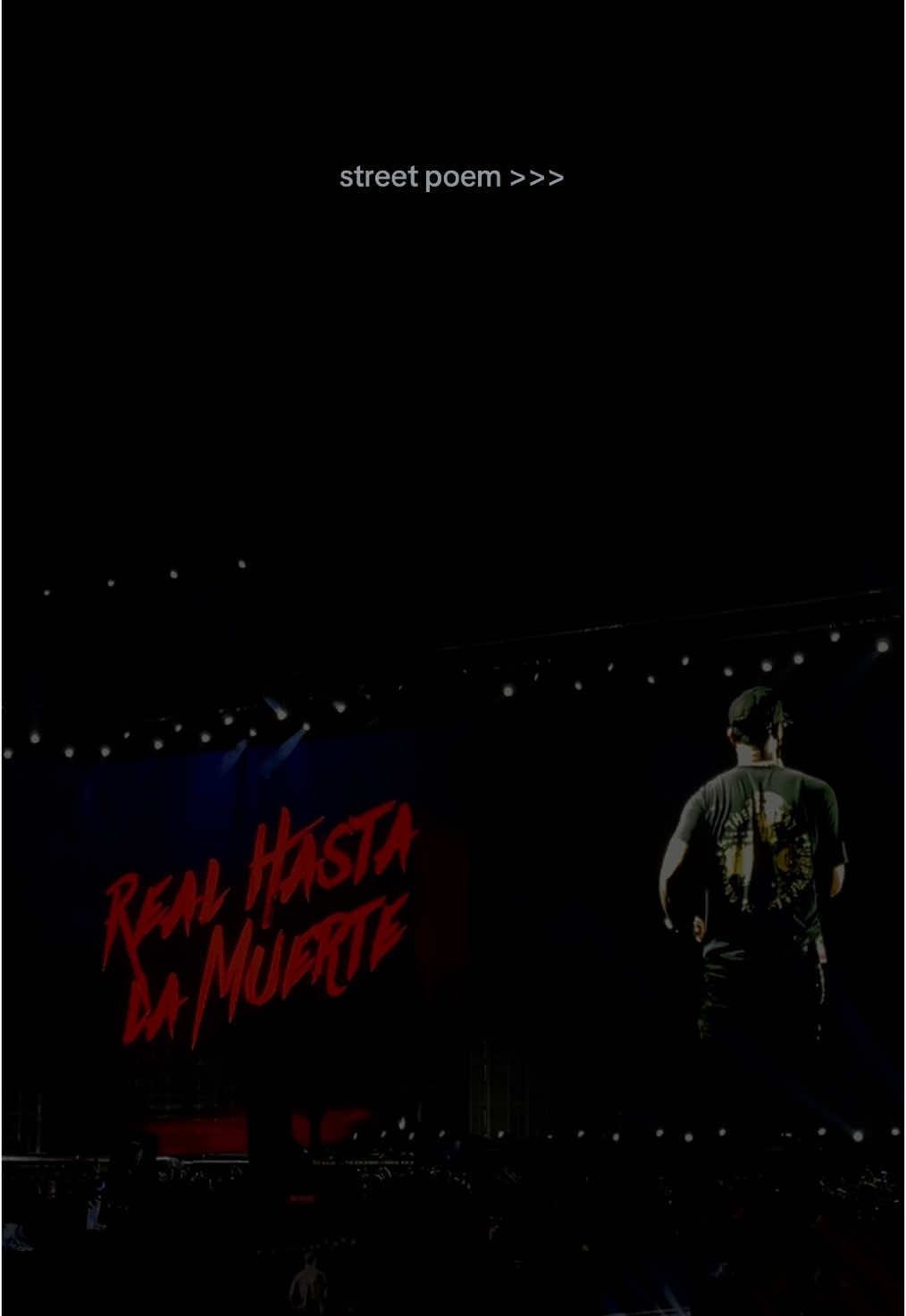 “aunq me odien van a tenerme en su memoria”, q canción tan coqueta 😁 #fyp #anuelaa #streetpoem #rhlm👹 