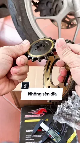 Nhông sên dĩa vàng của xe máy các dòng trên thị trường. #bonhongsendia #nhongsendia #bonhongxichxemay 