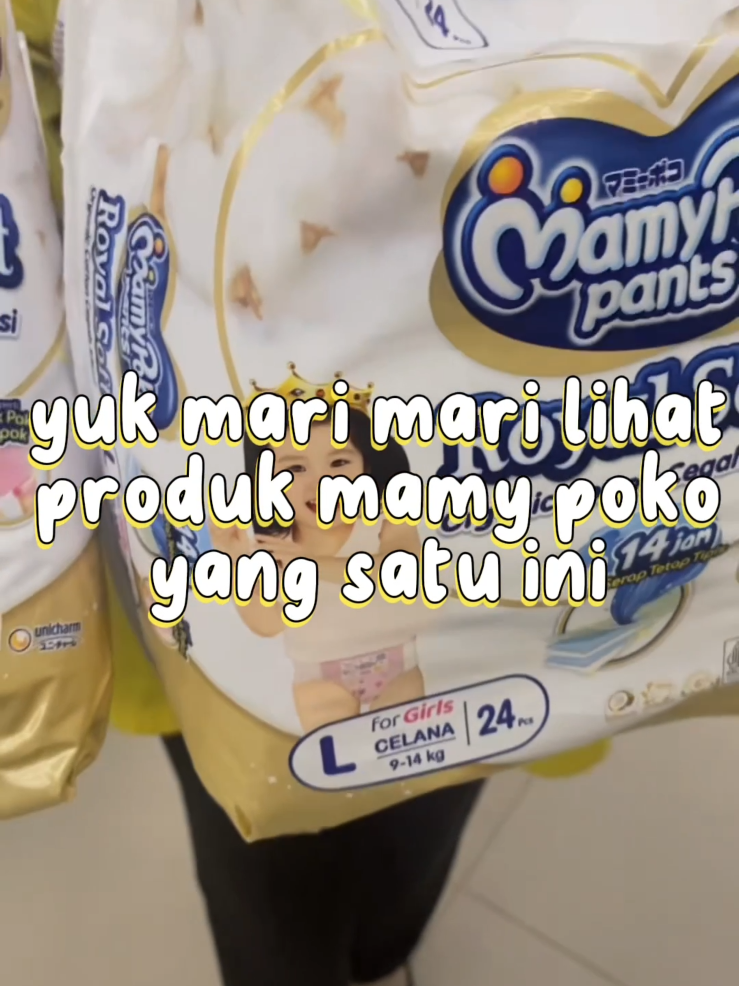 Yuk Mamy, lihat produk MamyPoko Royal Soft Organic Cotton Celana ini!  Popok pertama yang terbuat dari Organic Cotton hadir dengan popok tipis, lembut, dan menyerap hingga 14 jam. Walau banyak menyerap, seperti tidak pakai popok. Tunggu apalagiii??? Cus kepoin + cus belanja~ 💙