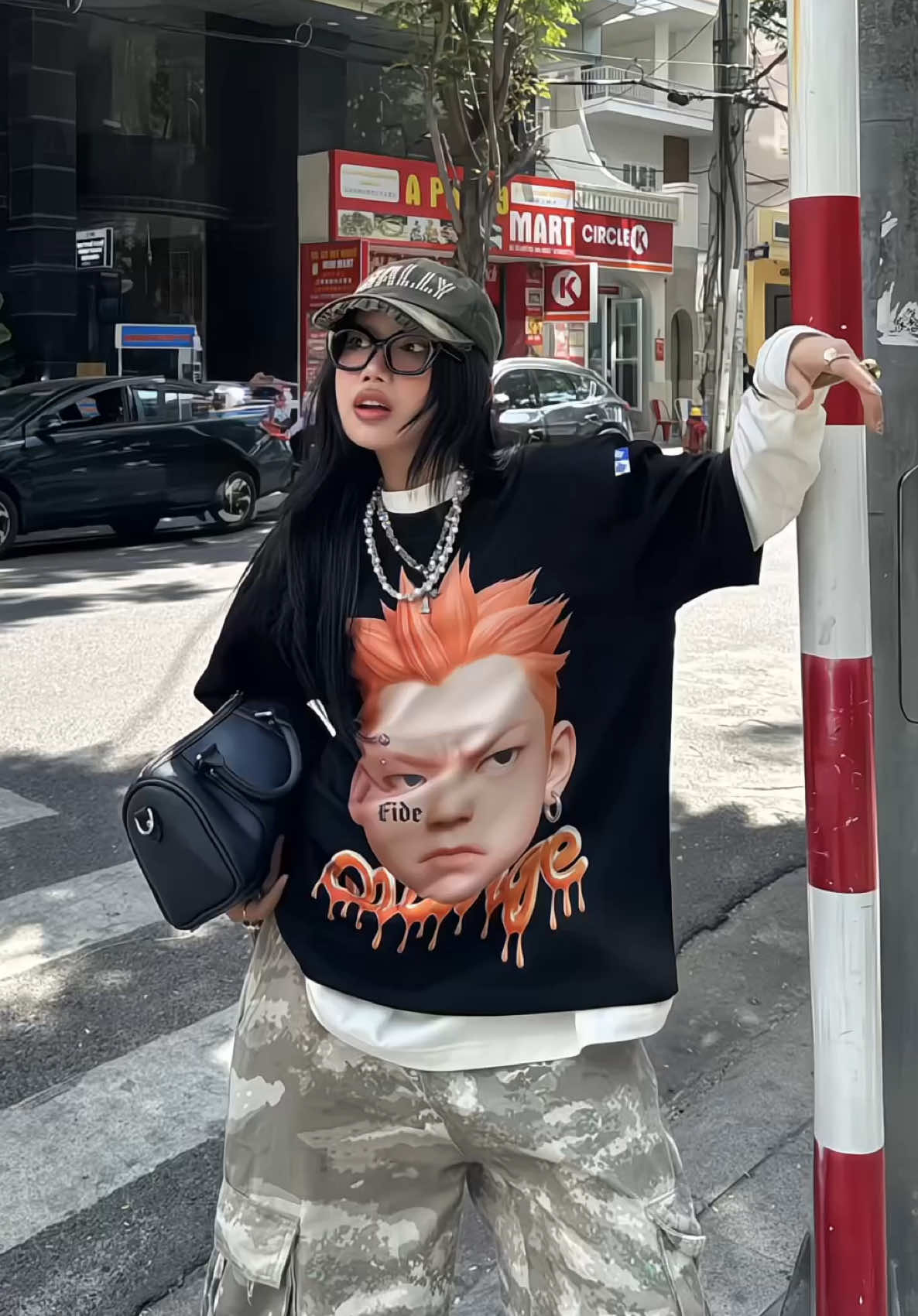 Big city. Bigger energy 😎 #fide #fidé #fidededui #ilikeiwear #StreetStyle #outfit #outfitstreetwear 