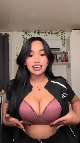 Push up bra to so swipe na boys #bra #pushupbra #nonwirebra #seamlessbra #fypage 