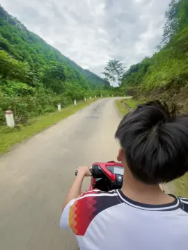 Nhà đâu mà về…