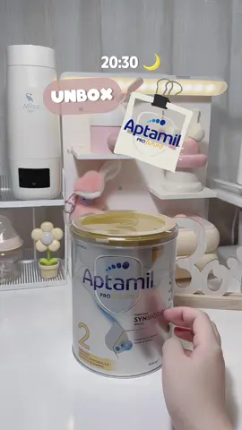 Từ lon sữa đầu tiên đến lon sữa thứ 28, chặng đường dùng Aptamil bạc Úc gần 1 năm 🍼 Trvia con hợp sữa nên không phải đau đầu đổi sữa cho con. Bơ sắp 1t rồi mình đang tìm dòng sữa phát triển chiều cao, các mom rcm cho mình với nhaa #phasuachobe #unboxsua #unbox #aptamil #mebim 