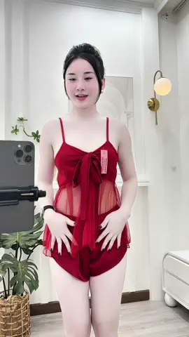 Áo đỏ chứng tỏ vk a #xuhuong #viral #fyppppppppppppppppppppppp 