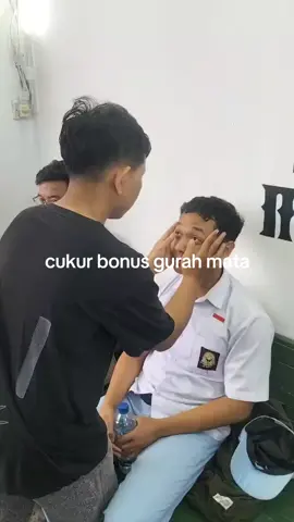 sblm cukur gurah duluu #smkypt1purbalingga  #fyppppppppppppppppppppppp  #purbalingga  #indonesia  #masukbranda  #purbalinggakuliner  #brigatacurvasud  @semua 