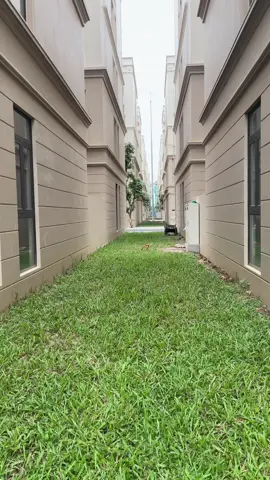 Thực tế xẻ khe tại phân khu Thiên Nga - Vinhomes Cổ Loa. Xẻ khe rất rộng và thoáng. #vinhomescoloa #batdongsan #huulinhbds #lienkethiennga 